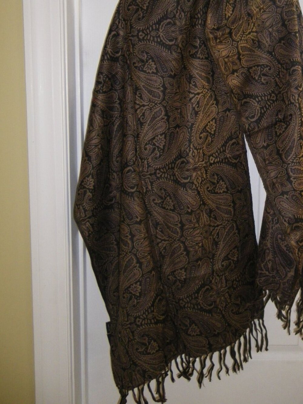 Women’s 100% Wool Large Paisley Print Wrap Made in India - Picture 5 of 5